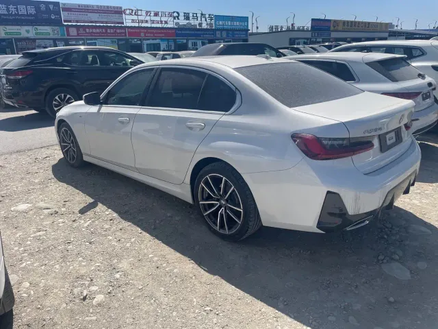 BMW 3 Series — Фото автомобиля 3