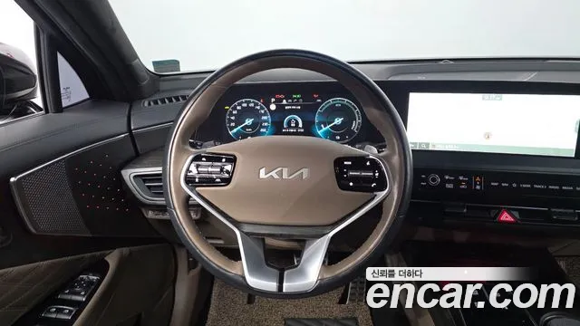 Kia K8 Hybrid — Фото автомобиля 19