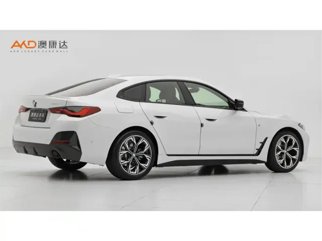 BMW 4 Series — Фото автомобиля 3