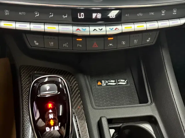 Cadillac CT5 — Фото автомобиля 20
