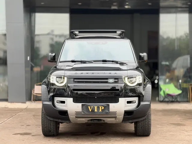 Land Rover Defender — Фото автомобиля 2