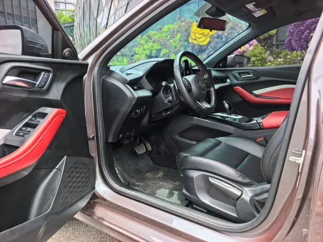 MG MG5 2021 300TGI DCT Youth Luxury Premium Edition — Фото автомобиля 4