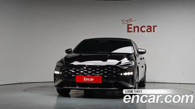 Kia K8 Signature — Фото автомобиля 3