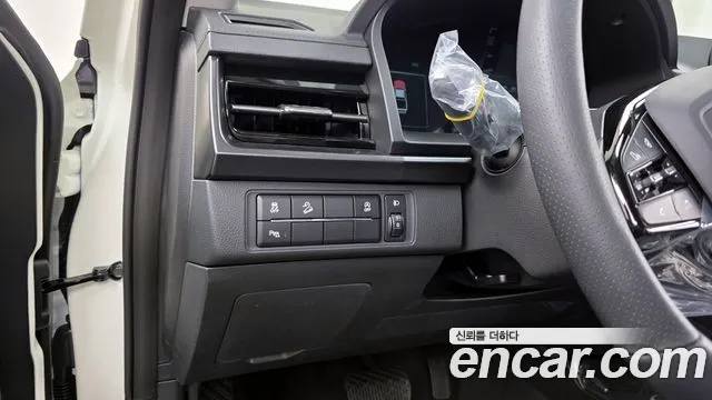 KG_Mobility_Ssangyong Musso Musso (Q300) Дизель 2.2 4WD — Фото автомобиля 16