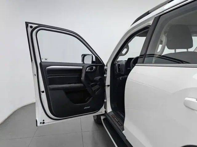 Haval Big Dog — Фото автомобиля 8