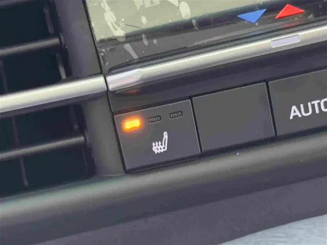 Toyota Granvia — Фото автомобиля 17