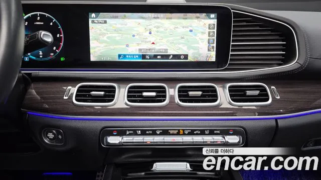 Mercedes-Benz GLE-Class — Фото автомобиля 14