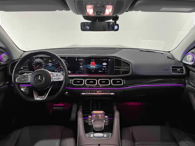 Mercedes-Benz GLS-Class — Фото автомобиля 28