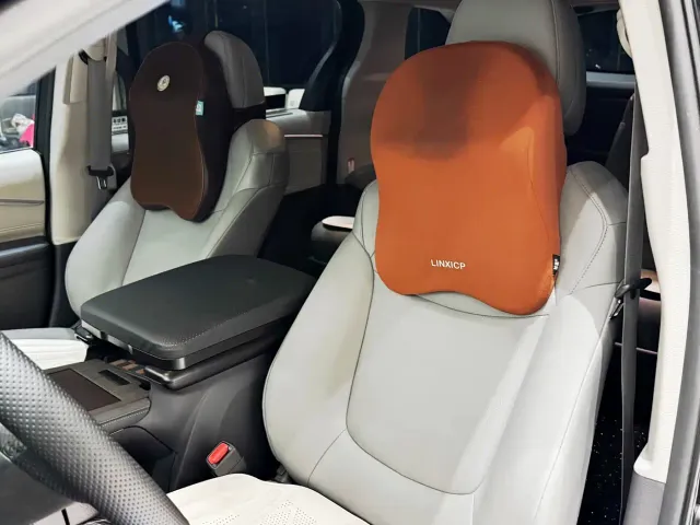 Toyota Granvia — Фото автомобиля 9