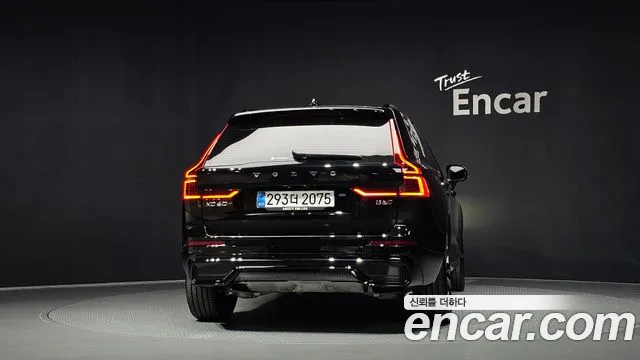 Volvo XC60 2nd Gen — Фото автомобиля 4