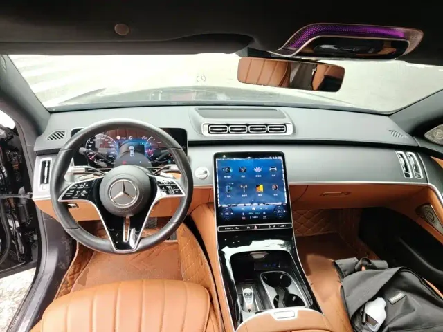 Mercedes-Benz S-Class — Фото автомобиля 12