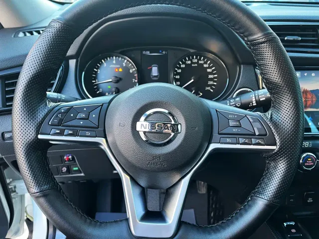 Nissan X-Trail — Фото автомобиля 10