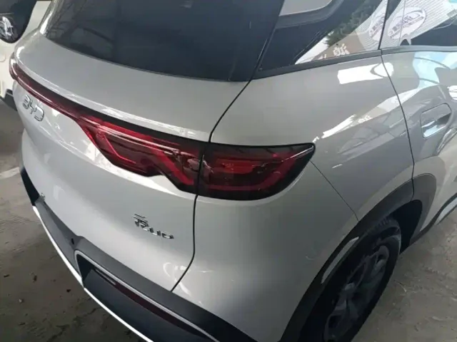 BYD Yuan UP — Фото автомобиля 7