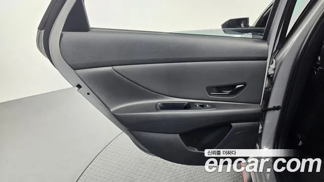 Hyundai Avante CN7 — Фото автомобиля 14
