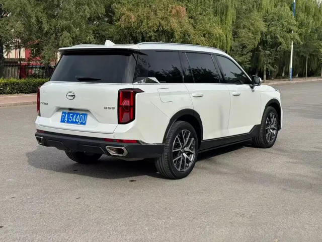 GAC Trumpchi GS8 — Фото автомобиля 9