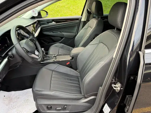 Volkswagen Passat — Фото автомобиля 8