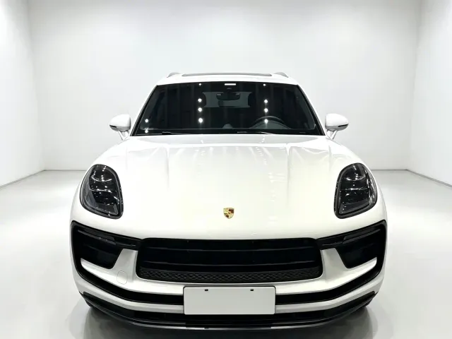 Porsche Macan — Фото автомобиля 2