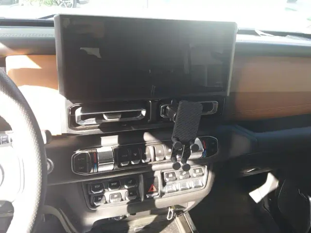 BAW Ruisheng Ace M7 EV — Фото автомобиля 13