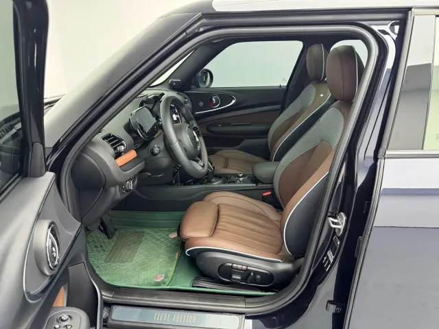 MINI Clubman — Фото автомобиля 14