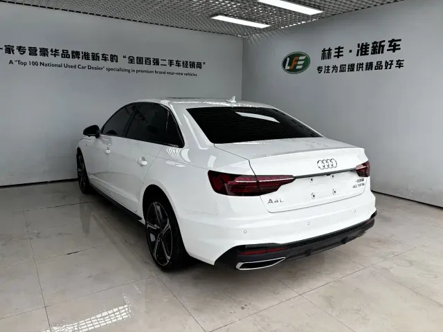 Audi A4L — Фото автомобиля 7