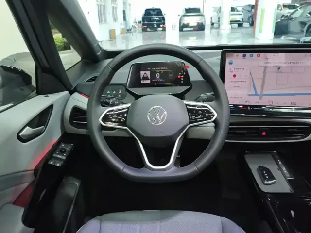 Volkswagen ID.3 — Фото автомобиля 10