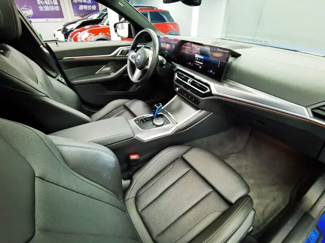 BMW i4 — Фото автомобиля 18