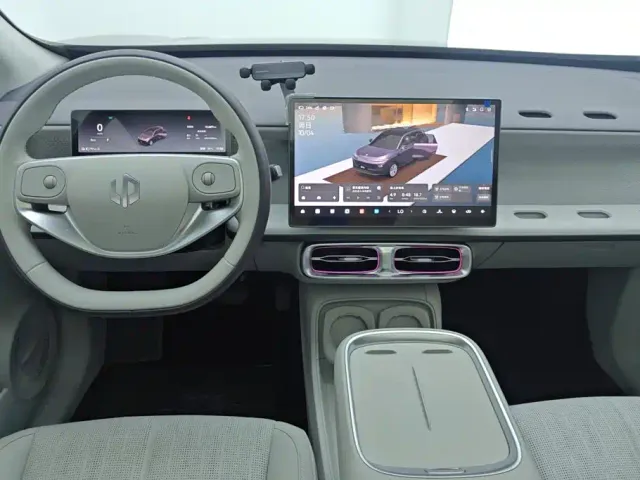 Leapmotor B10 — Фото автомобиля 12
