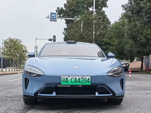 Xiaomi SU7 — Фото автомобиля 2
