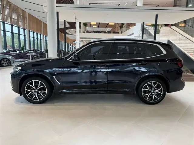 BMW X3 — Фото автомобиля 4
