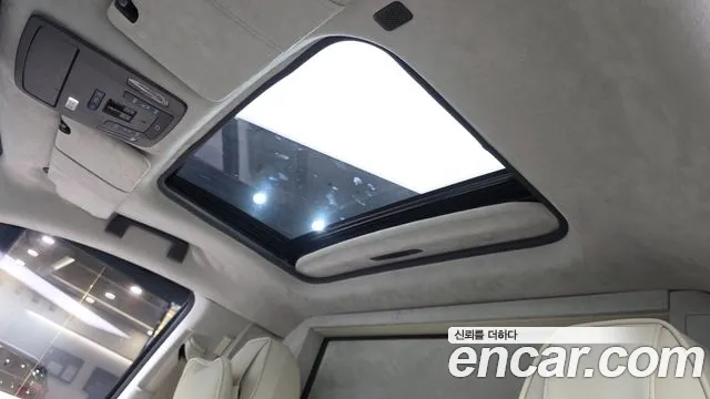 Toyota Sienna — Фото автомобиля 19