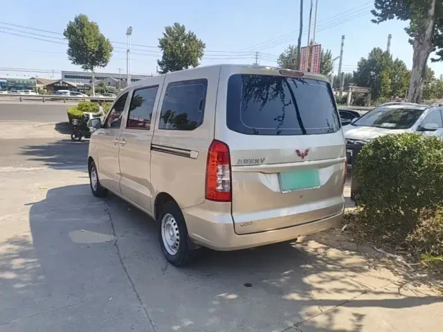 Wuling Motors Wuling Hongguang V 2021 1.5L Facelift Power Enjoy Edition LAR — Фото автомобиля 4