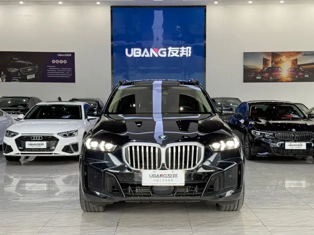 BMW X5 — Фото автомобиля 2