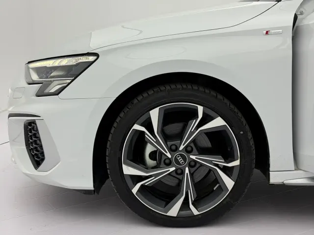 Audi A3 — Фото автомобиля 23