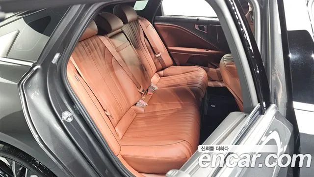 Kia K8 The New K8 2.5 Бензин 2WD — Фото автомобиля 10