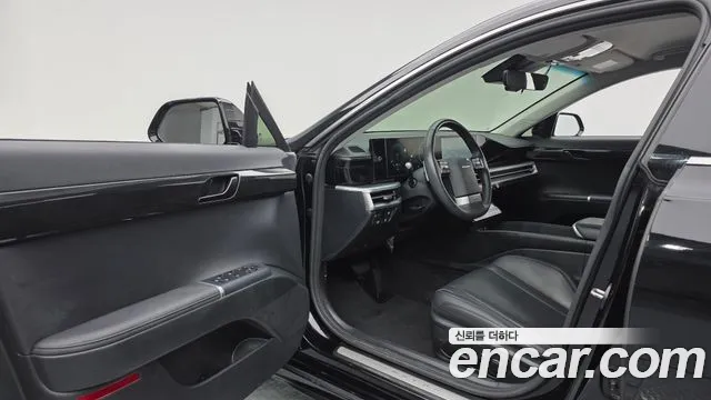 Hyundai Grandeur GN7 — Фото автомобиля 10