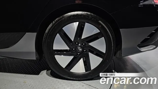 Hyundai Ioniq 6 — Фото автомобиля 6