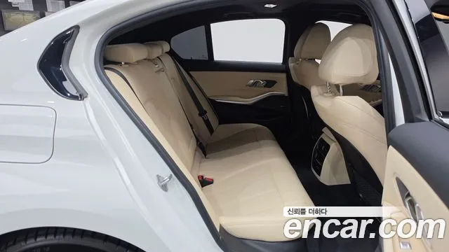 BMW 3 Series G20 — Фото автомобиля 17