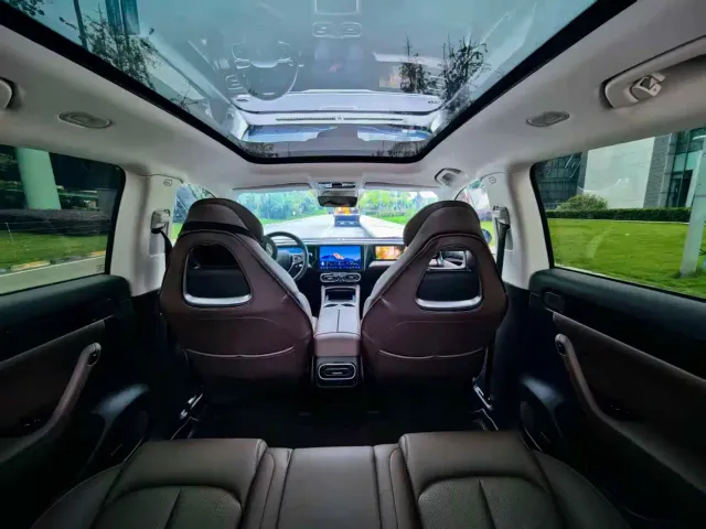 Leapmotor C11 — Фото автомобиля 7