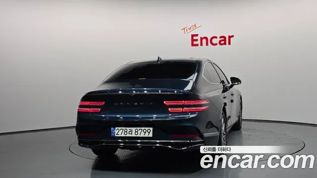 Genesis G80 Бензин 2.5 турбо 2WD — Фото автомобиля 4