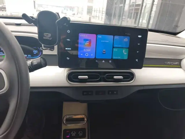 Geely Panda — Фото автомобиля 11