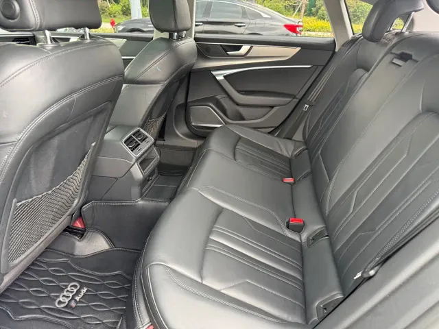 Audi A7 — Фото автомобиля 8