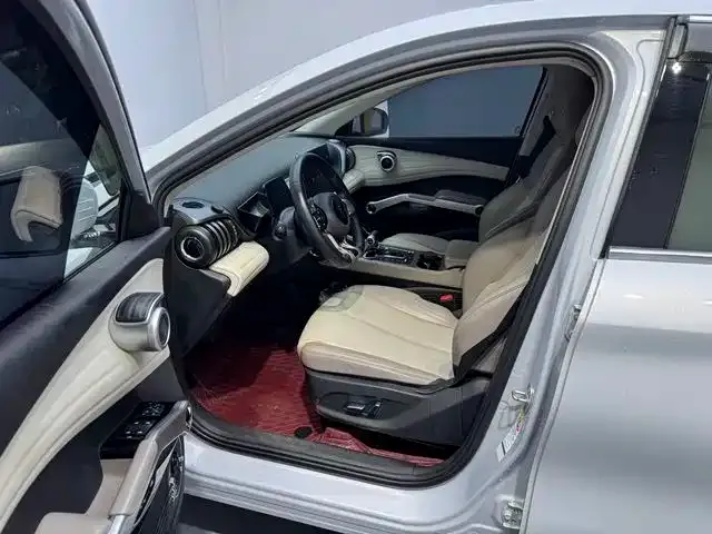 BYD Yuan PLUS — Фото автомобиля 11