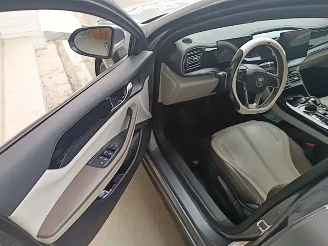 BYD Qin PLUS — Фото автомобиля 15