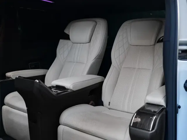 Lexus LM — Фото автомобиля 16