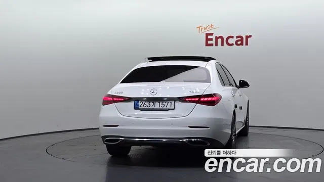 Mercedes-Benz C-Class — Фото автомобиля 4