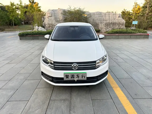 Фотография автомобиля — Volkswagen Santana