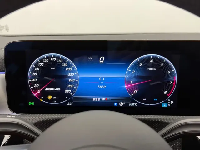 Mercedes-Benz CLA-Class AMG — Фото автомобиля 9