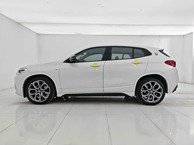 BMW X2 — Фото автомобиля 10