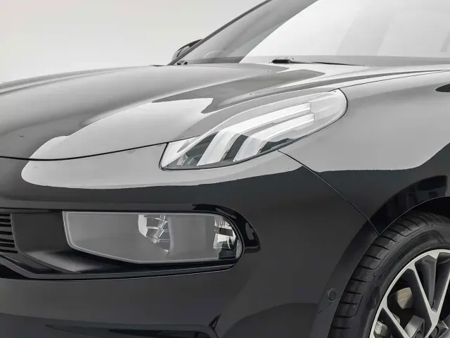 Lynk & Co 03 — Фото автомобиля 7