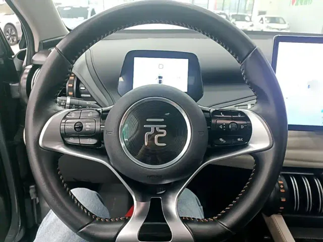 BYD Yuan PLUS — Фото автомобиля 10